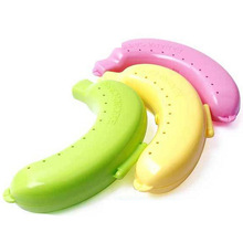 Plastic Banana-Shaped Fruit Storage Box