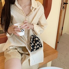 Handheld Drawstring Pouch