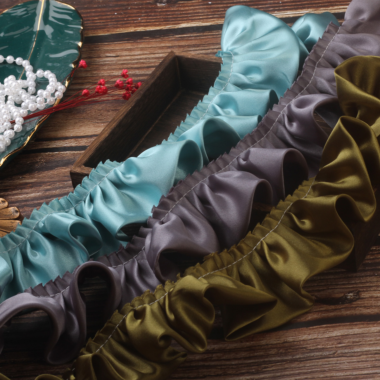 5.5cm Double-Layer Satin Pleated Curtain Fabric