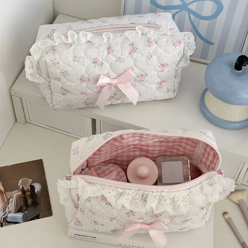 Lightweight Multi-functional Storage Bag