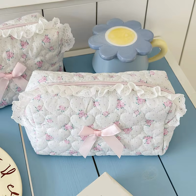 Lightweight Multi-functional Storage Bag