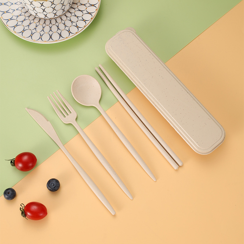 4-Piece Wheat Straw Dinnerware Set